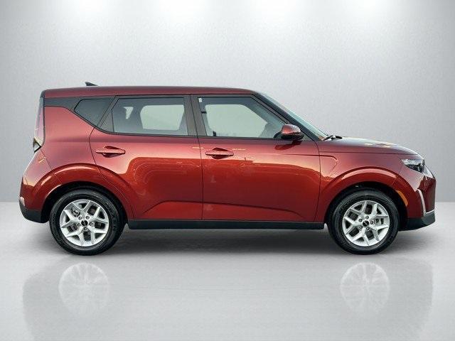 used 2024 Kia Soul car, priced at $19,362