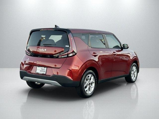 used 2024 Kia Soul car, priced at $19,362