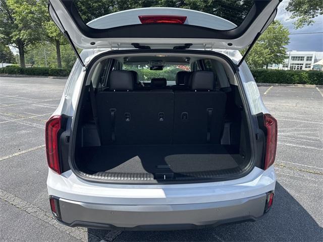 used 2024 Kia Telluride car, priced at $35,991