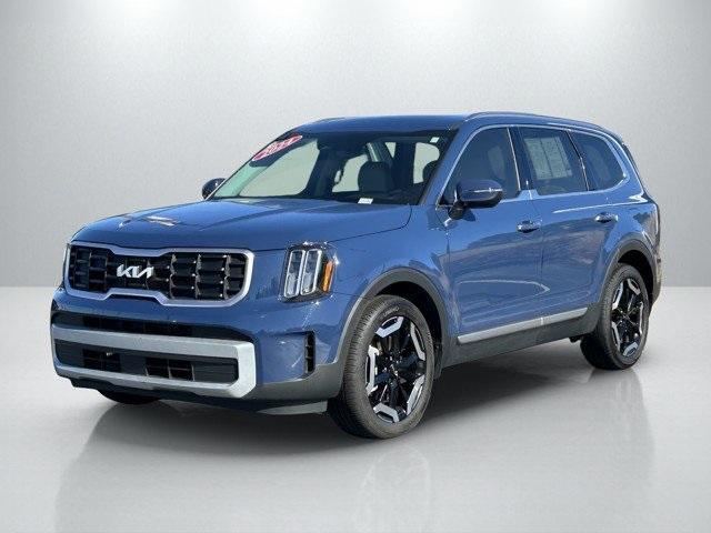 used 2024 Kia Telluride car, priced at $35,500