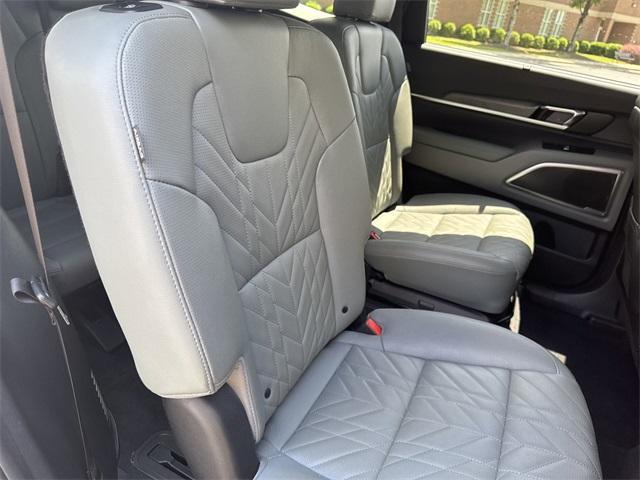 used 2024 Kia Telluride car, priced at $40,991