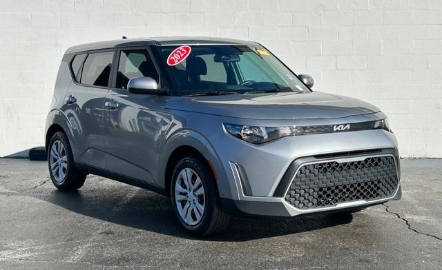 used 2023 Kia Soul car, priced at $19,491