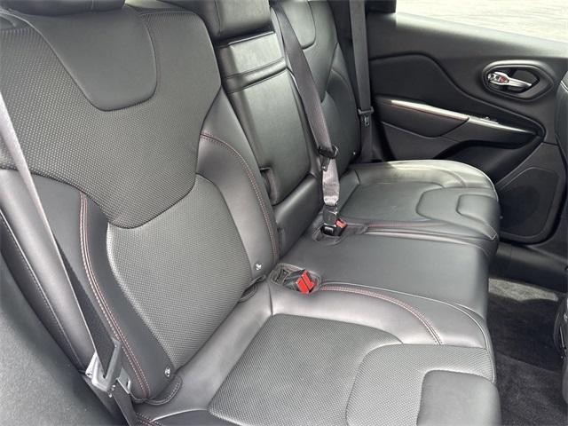 used 2019 Jeep Cherokee car, priced at $21,891
