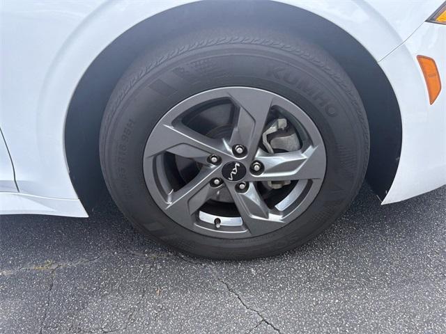 used 2024 Kia K5 car, priced at $25,991