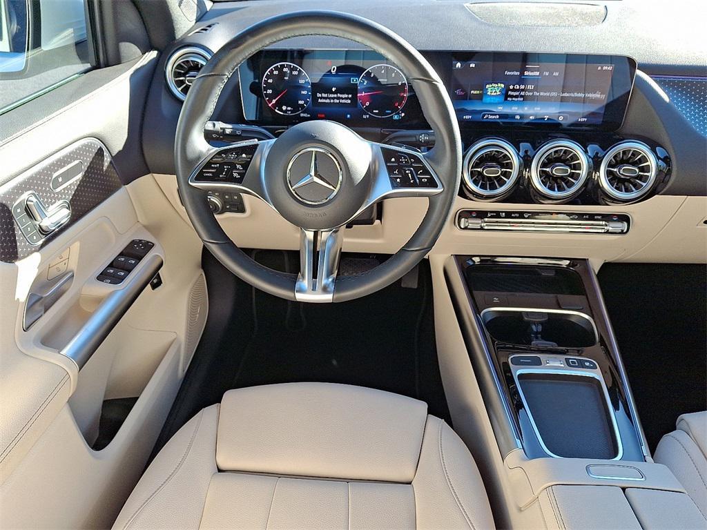 used 2025 Mercedes-Benz GLA 250 car, priced at $41,881