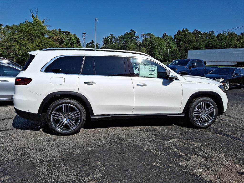 new 2026 Mercedes-Benz GLS 450 car, priced at $92,330