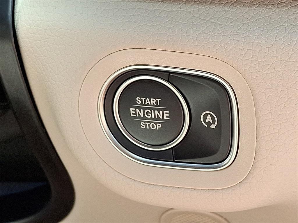 new 2026 Mercedes-Benz GLS 450 car, priced at $92,330