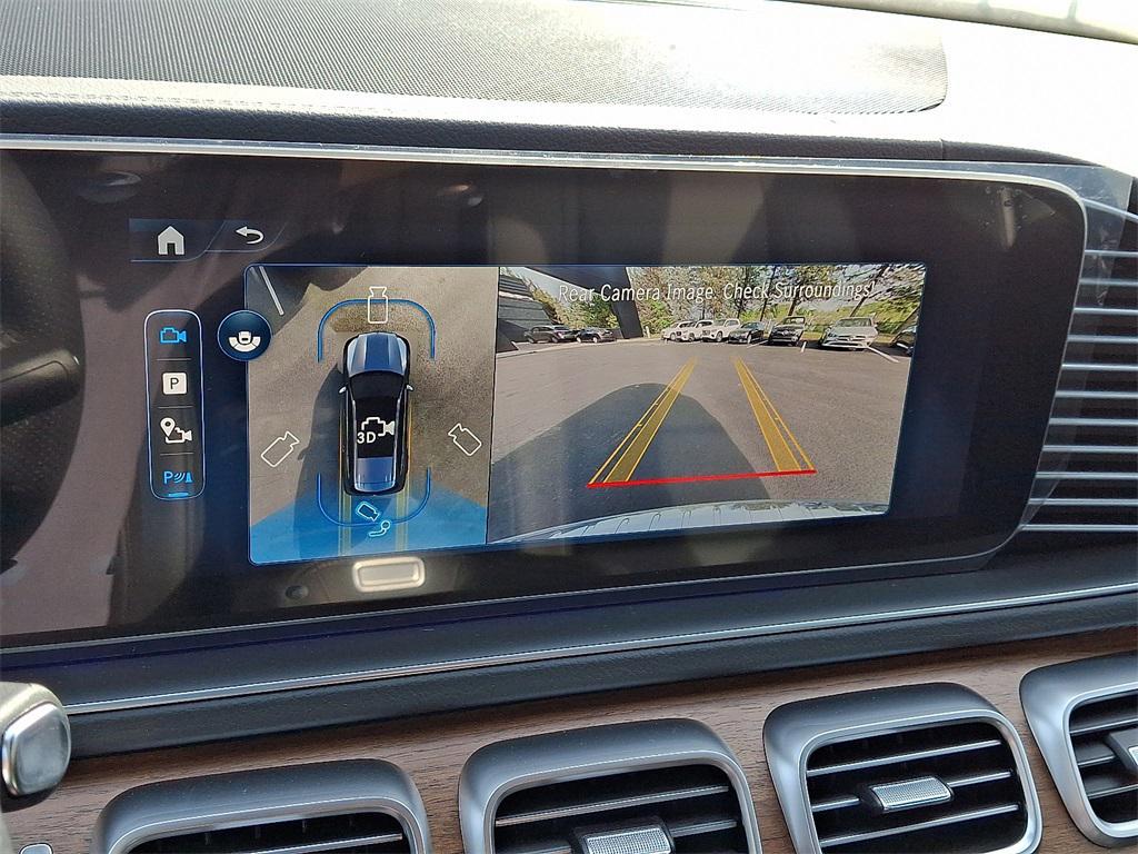 new 2025 Mercedes-Benz GLS 450 car, priced at $95,365