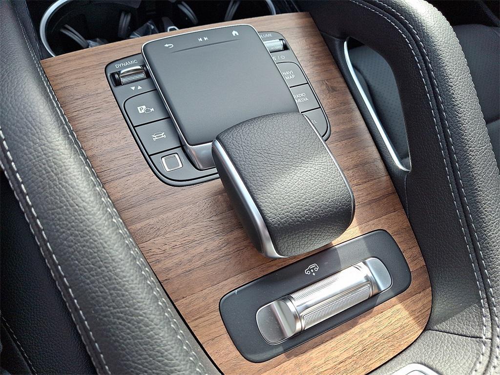 new 2025 Mercedes-Benz GLS 450 car, priced at $95,365