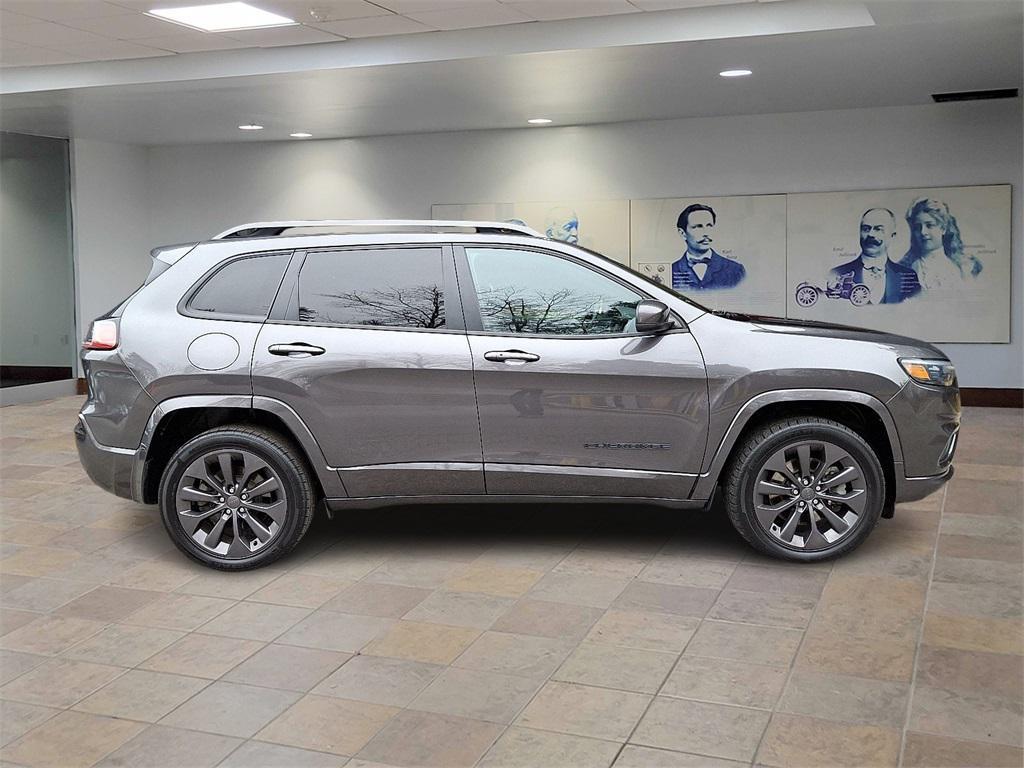 used 2019 Jeep Cherokee car, priced at $18,981