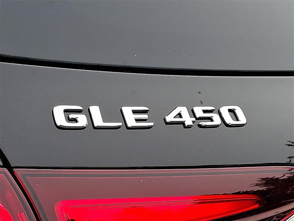 new 2026 Mercedes-Benz GLE 450 car, priced at $80,805