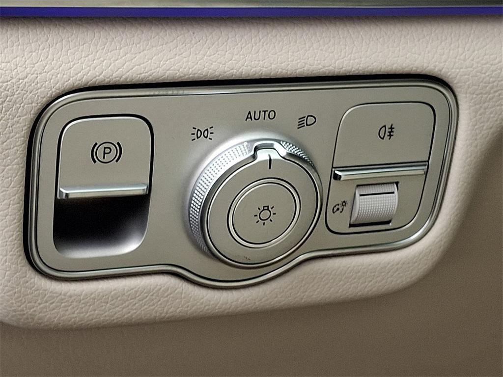 new 2026 Mercedes-Benz GLE 450 car, priced at $80,805