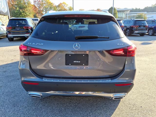 new 2025 Mercedes-Benz GLA 250 car, priced at $52,230