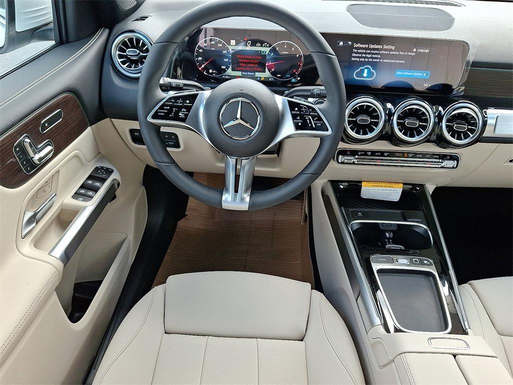 new 2026 Mercedes-Benz GLB 250 car, priced at $55,090