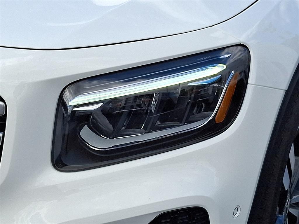 new 2026 Mercedes-Benz GLB 250 car, priced at $55,090