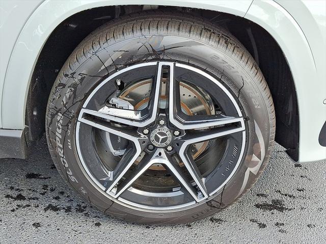 new 2025 Mercedes-Benz GLS 450 car, priced at $103,260