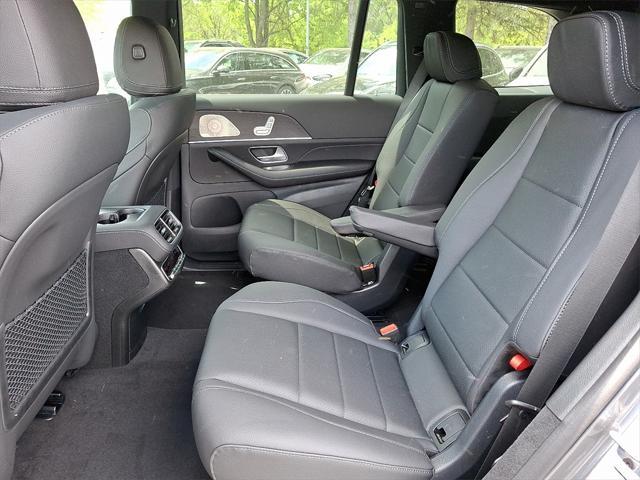 new 2025 Mercedes-Benz GLS 450 car, priced at $94,185