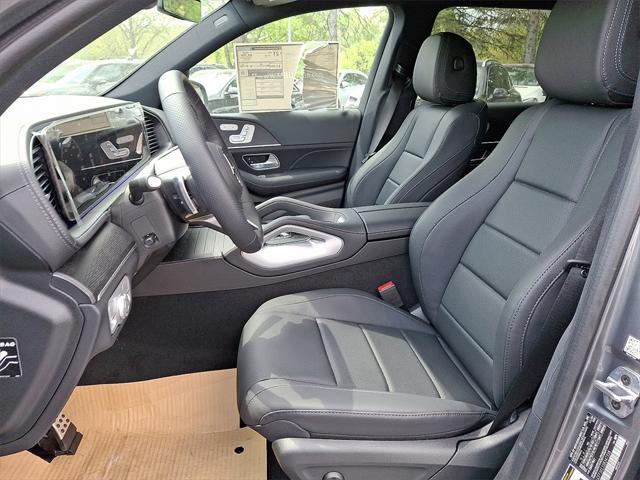 new 2025 Mercedes-Benz GLS 450 car, priced at $94,185