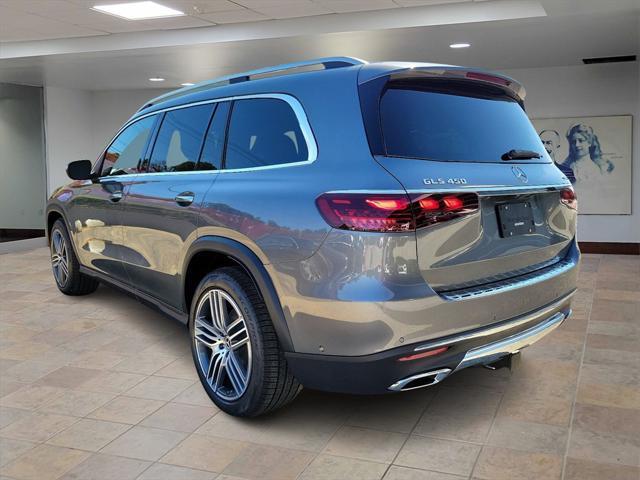 new 2025 Mercedes-Benz GLS 450 car, priced at $92,430