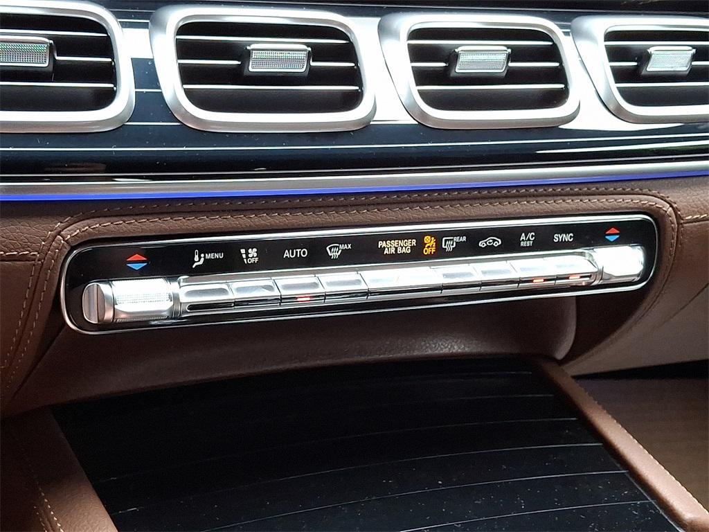 new 2025 Mercedes-Benz GLS 580 car, priced at $120,950