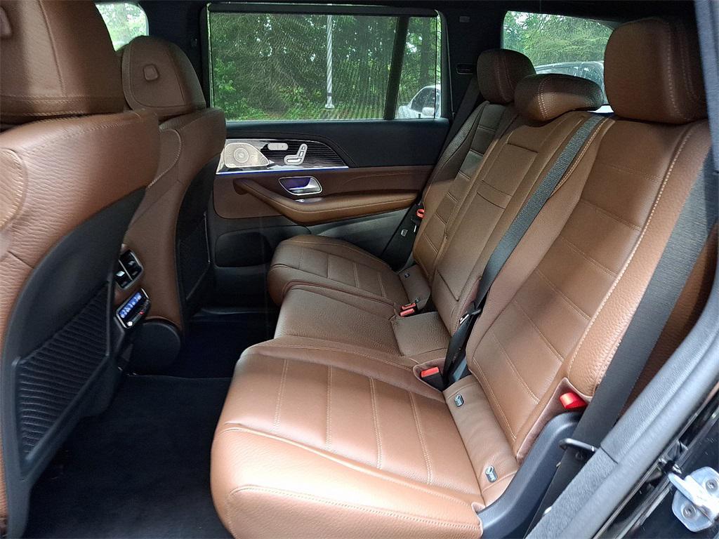new 2025 Mercedes-Benz GLS 580 car, priced at $120,950