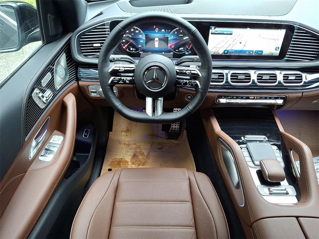 new 2025 Mercedes-Benz GLS 580 car, priced at $120,950
