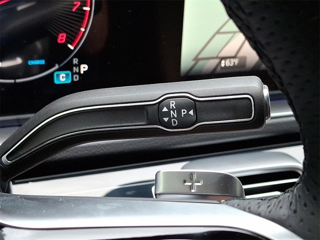 new 2025 Mercedes-Benz GLS 580 car, priced at $120,950