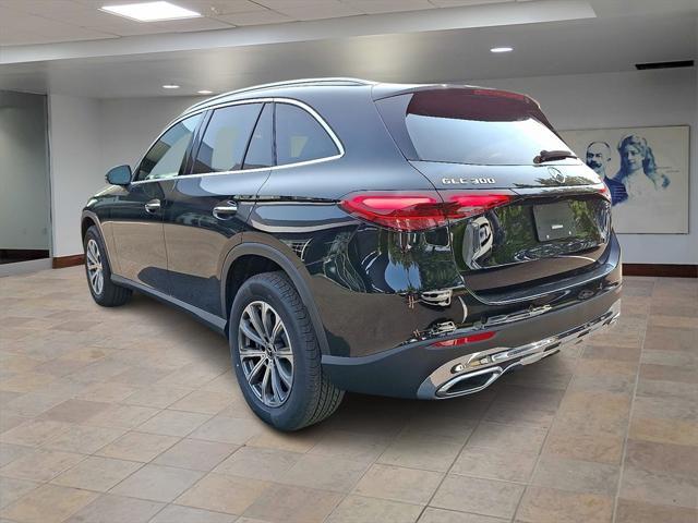 new 2025 Mercedes-Benz GLC 300 car, priced at $59,245