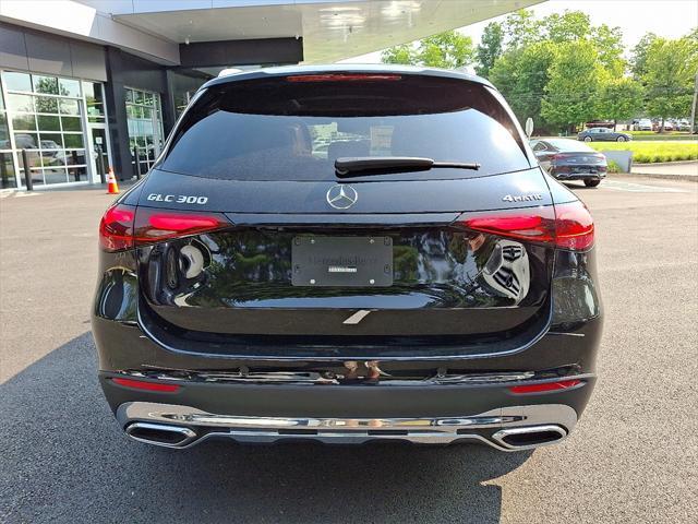 new 2025 Mercedes-Benz GLC 300 car, priced at $59,245