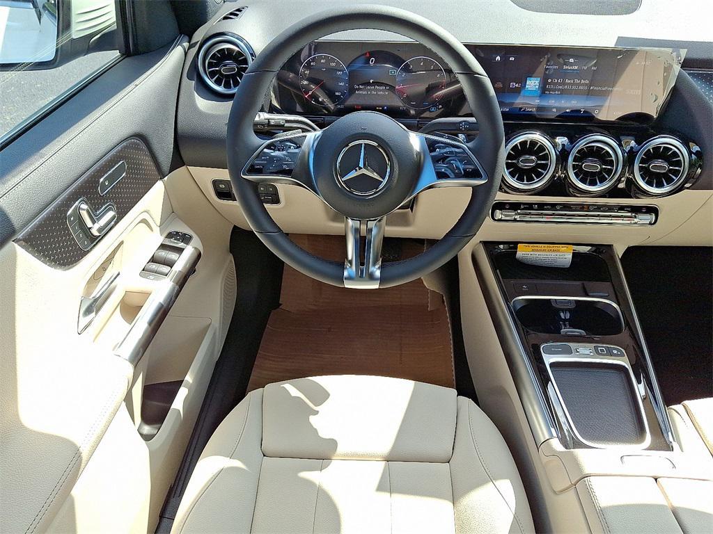 new 2026 Mercedes-Benz GLA 250 car, priced at $47,785