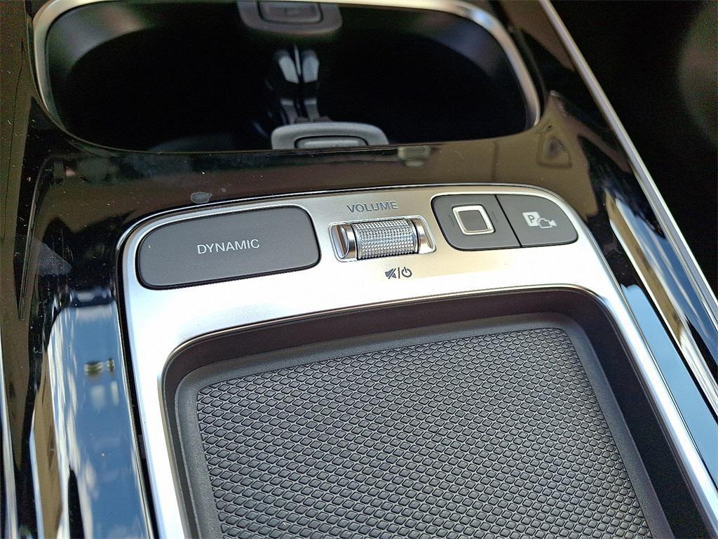 new 2026 Mercedes-Benz GLA 250 car, priced at $47,785