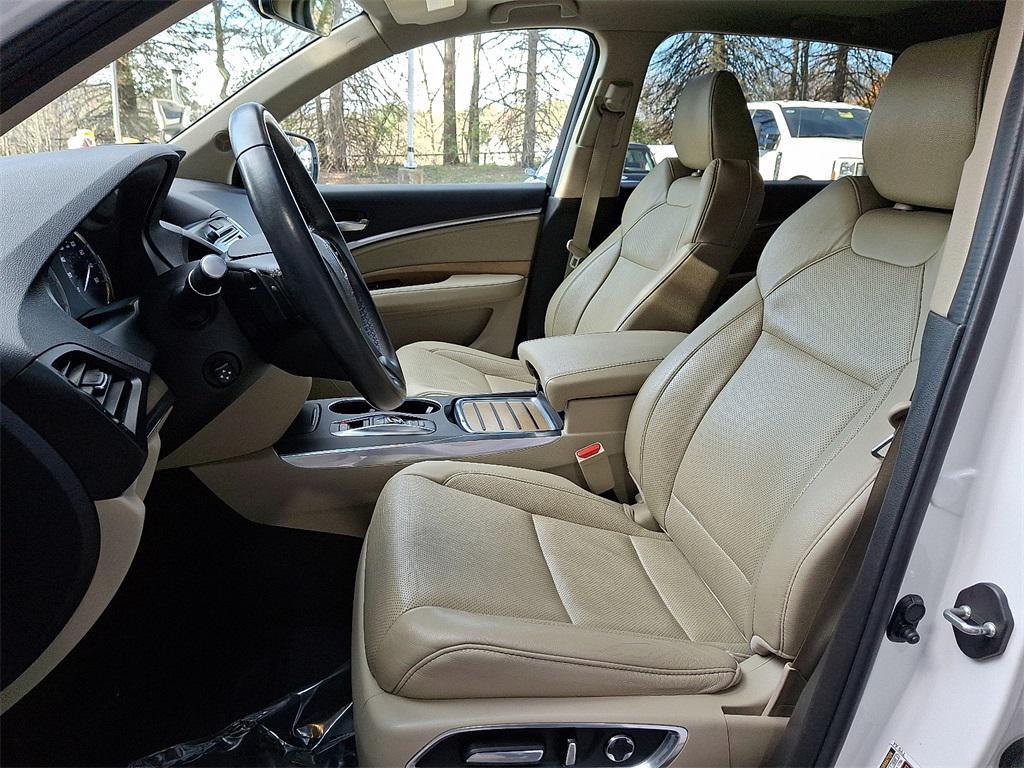 used 2020 Acura MDX car, priced at $22,781