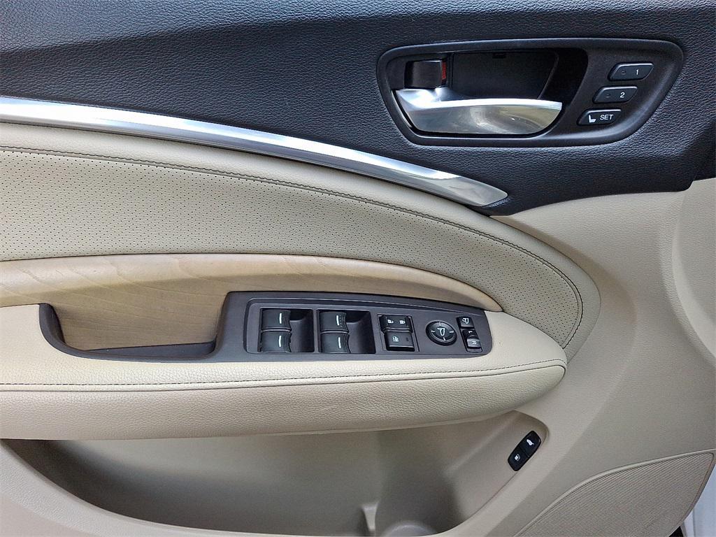 used 2020 Acura MDX car, priced at $22,781