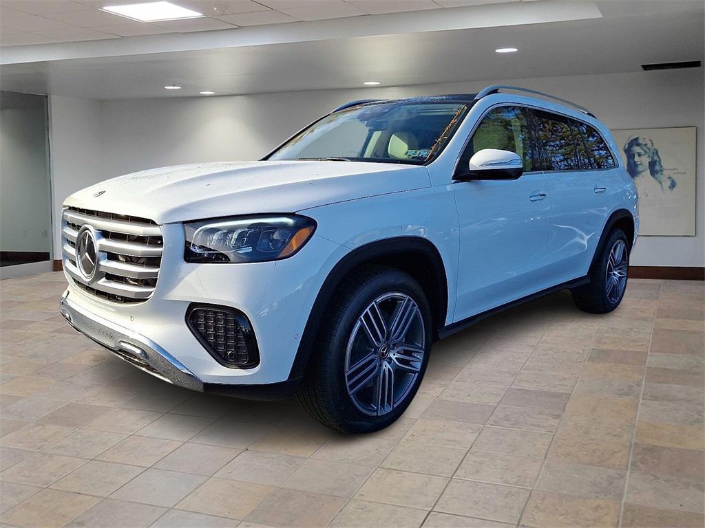 new 2026 Mercedes-Benz GLS 450 car, priced at $92,330