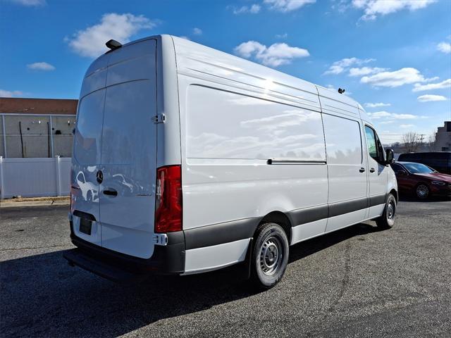 new 2025 Mercedes-Benz Sprinter 2500 car, priced at $67,984