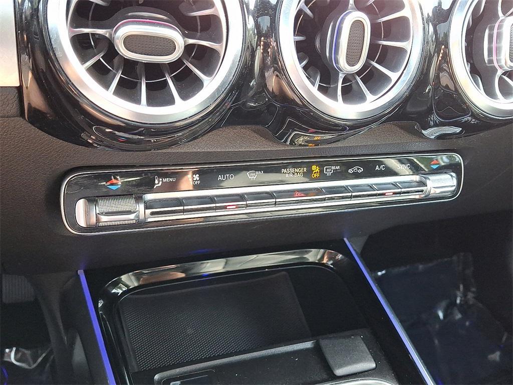 used 2021 Mercedes-Benz GLB 250 car, priced at $25,981