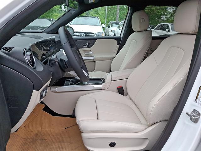 new 2025 Mercedes-Benz GLB 250 car, priced at $46,550