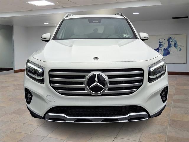 new 2025 Mercedes-Benz GLB 250 car, priced at $46,550