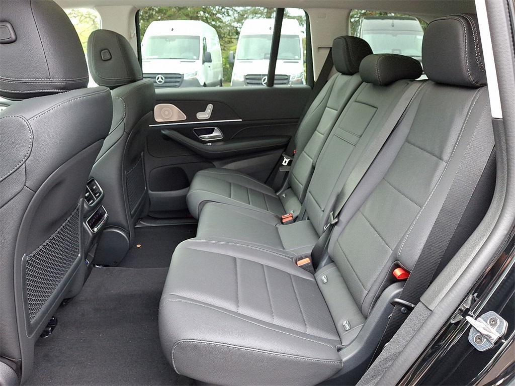 new 2026 Mercedes-Benz GLS 450 car, priced at $93,615