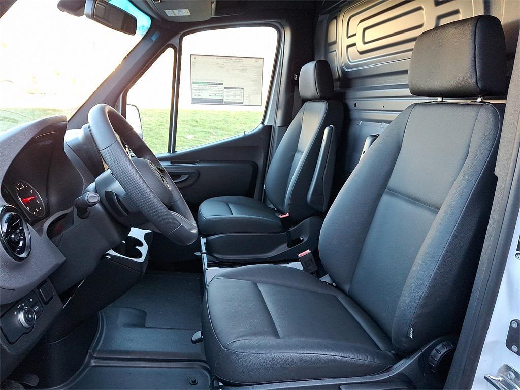new 2025 Mercedes-Benz Sprinter 2500 car, priced at $55,599