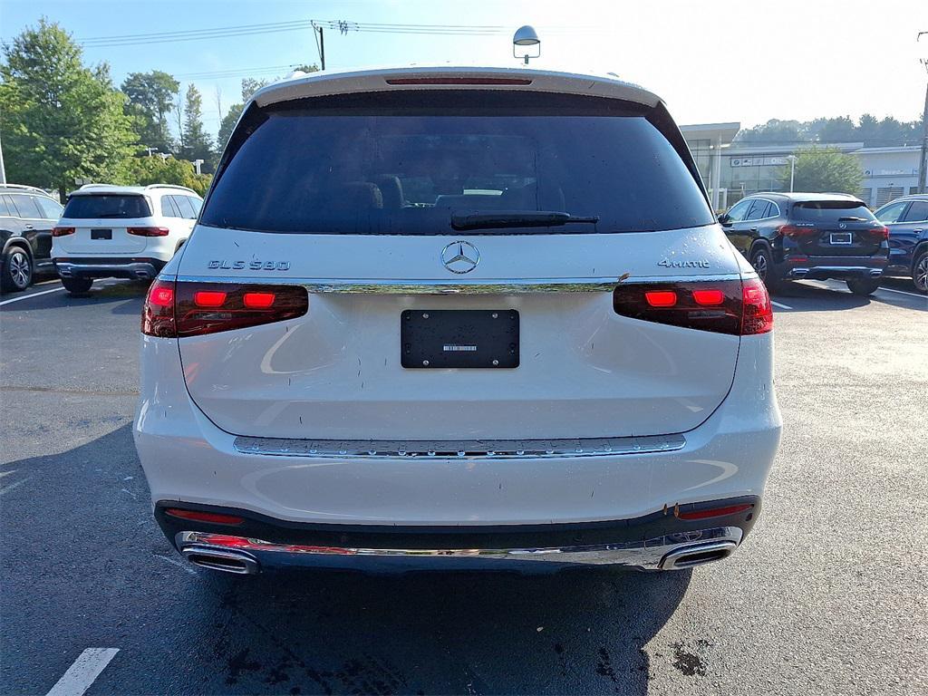new 2026 Mercedes-Benz GLS 580 car, priced at $121,030