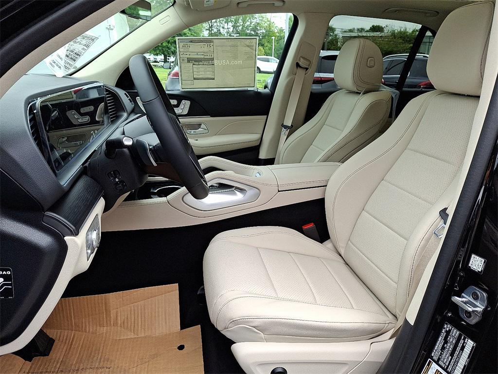 new 2026 Mercedes-Benz GLE 450 car, priced at $79,245