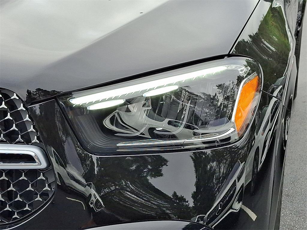 new 2026 Mercedes-Benz GLE 450 car, priced at $79,245