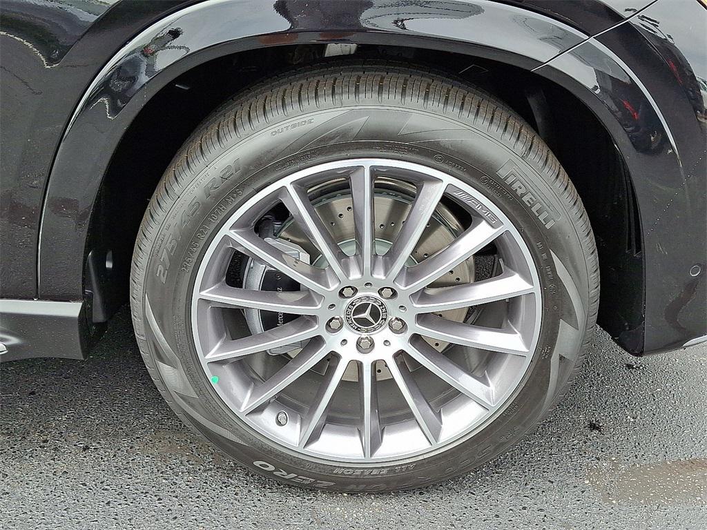 new 2026 Mercedes-Benz GLE 450 car, priced at $79,245