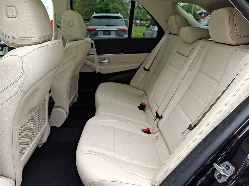 new 2026 Mercedes-Benz GLE 450 car, priced at $79,245