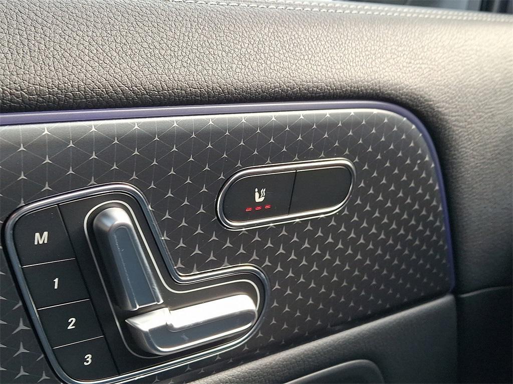 new 2026 Mercedes-Benz GLA 250 car, priced at $50,995