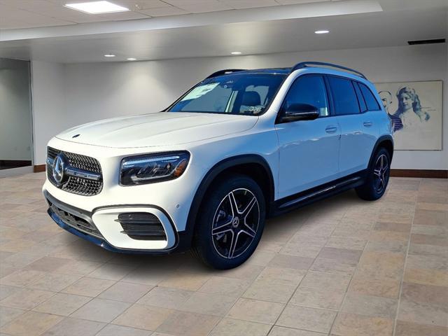 new 2025 Mercedes-Benz GLB 250 car, priced at $54,970