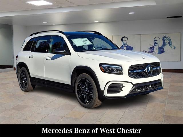 new 2025 Mercedes-Benz GLB 250 car, priced at $54,970