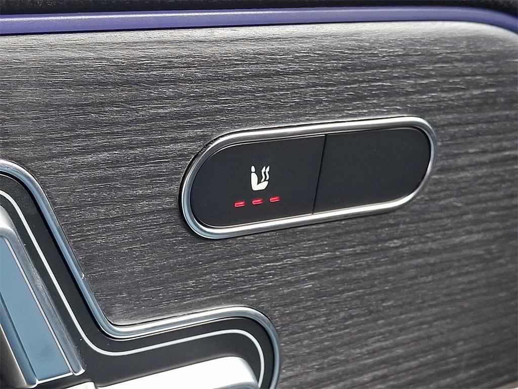 new 2026 Mercedes-Benz GLB 250 car, priced at $54,670