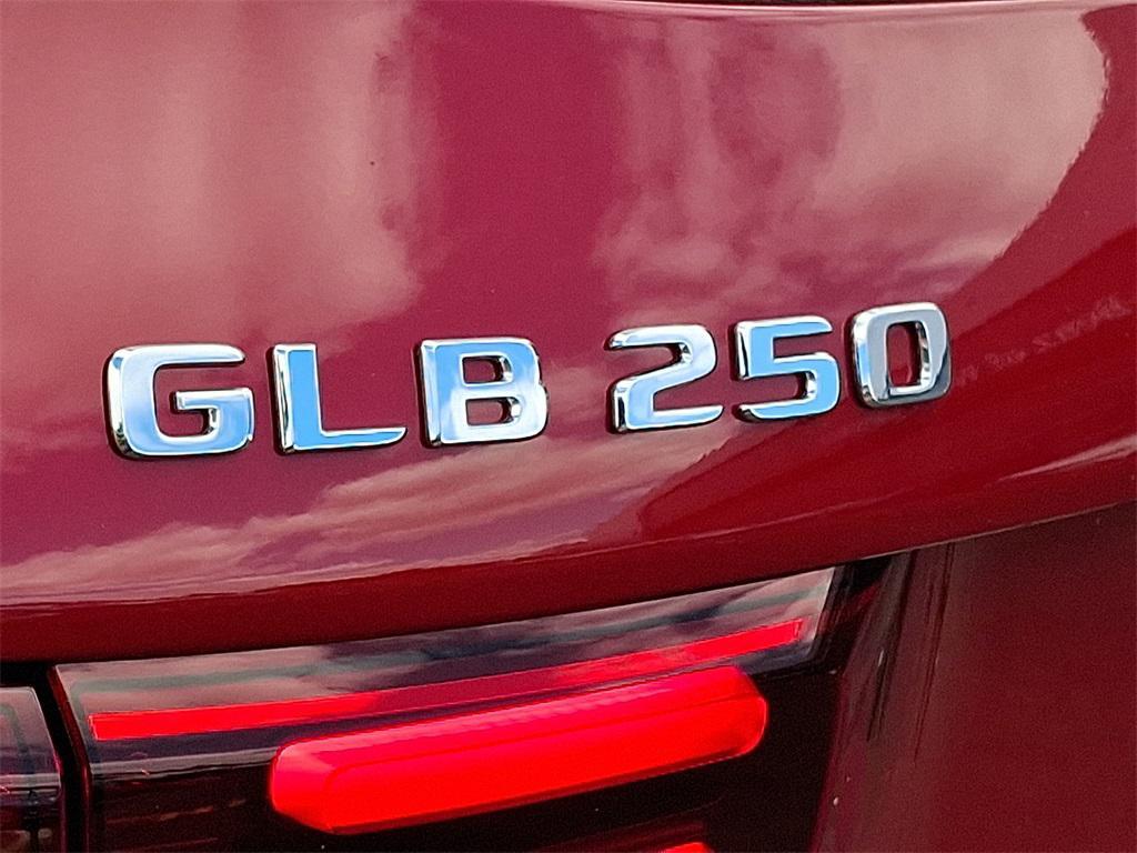 new 2026 Mercedes-Benz GLB 250 car, priced at $54,670